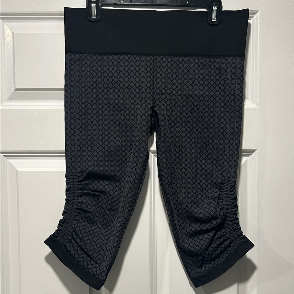 Lululemon Athletica Black Patterned Leggings